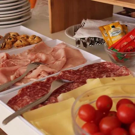 Hotell Apis Rimini