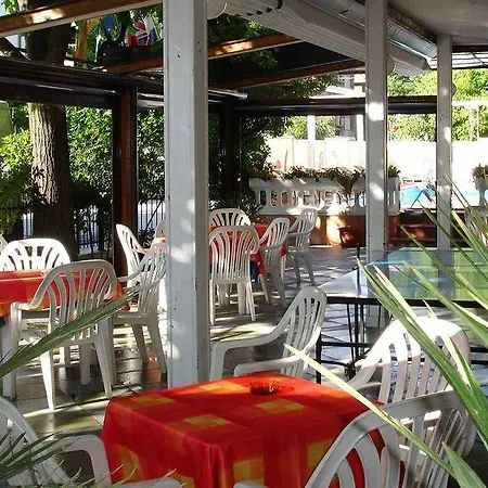 Apis 3* Rimini
