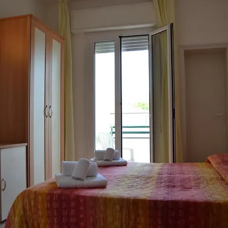 Apis Hotel