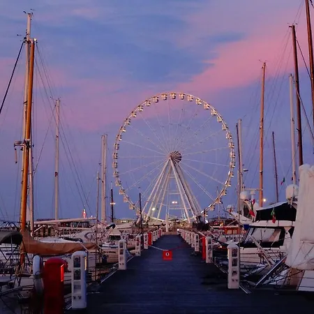 Szálloda Apis Rimini