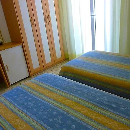 Apis Hotel