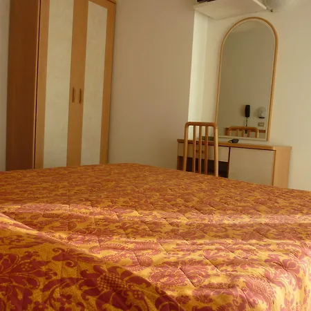 Hotel Apis Rimini